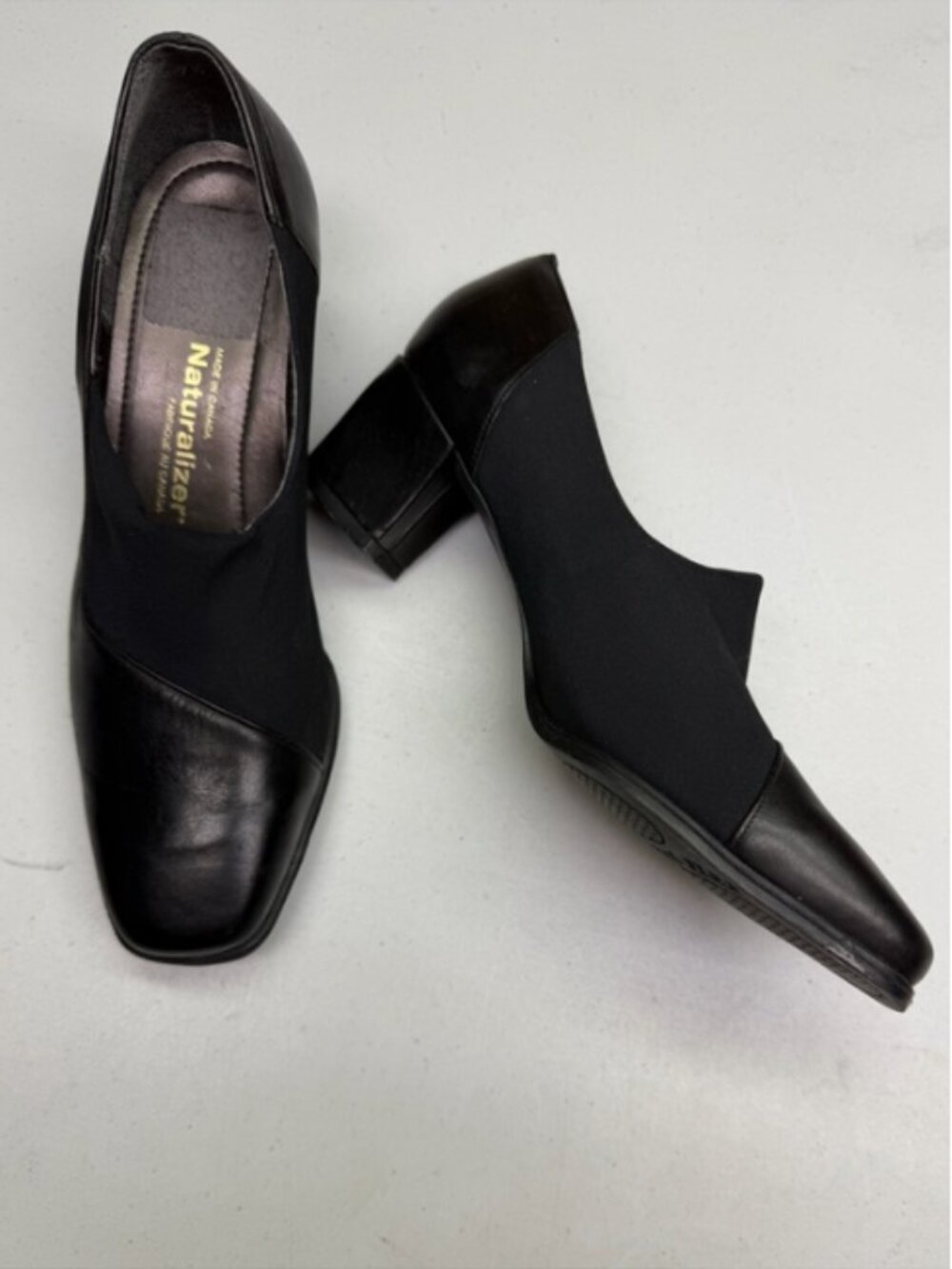 Naturalizer Black Leather Stretch Square Toe Block Heel Shooties 7.5 Fall Sale